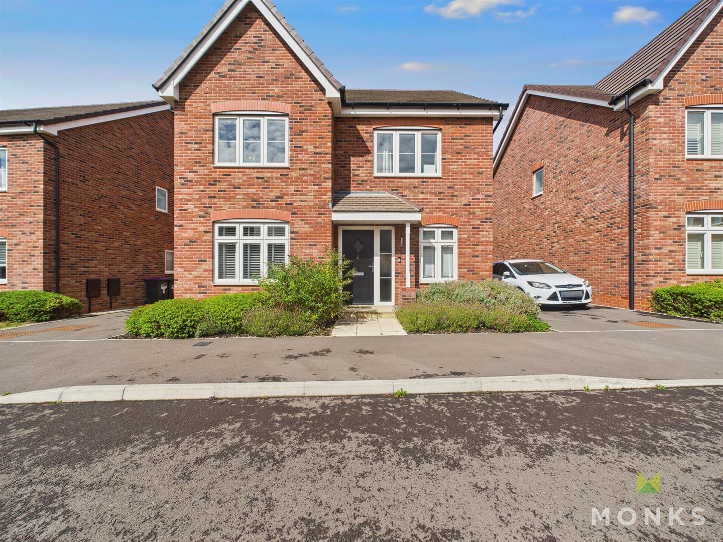 4 Dymock Drive, Shrewsbury, SY2 6GU For Sale